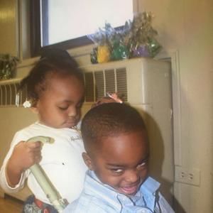 Meet your Posher, Myia